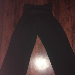 Express, Sm, Blk, Yoga Crop Capris. Never Worn!